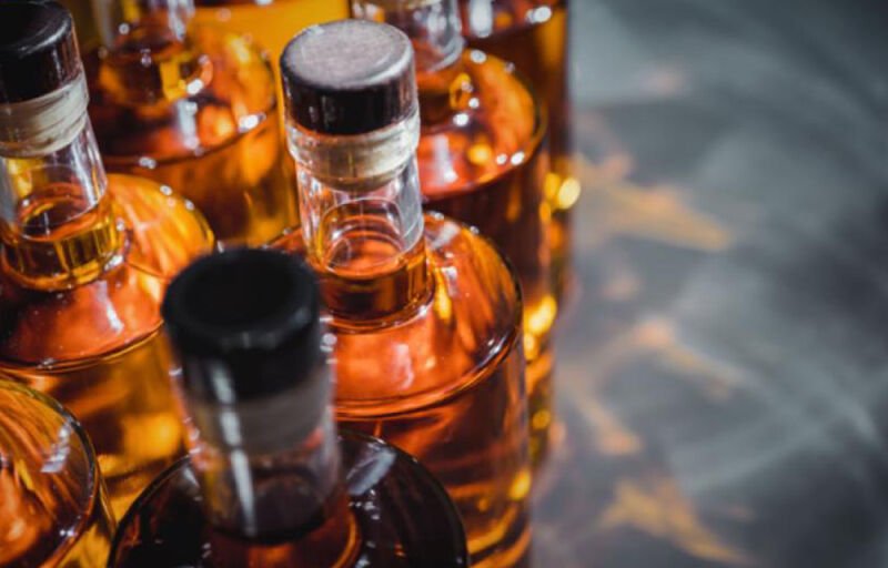 Loi de Finances 2025 : Réduction des taxes sur l'alcool, le tabac et les casinos
