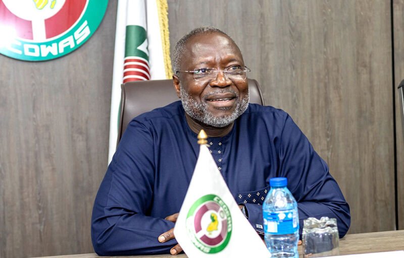 CEDEAO : Le président de la commission Omar Alieu Touray rencontre l'Easc