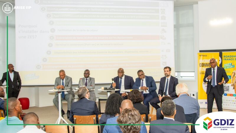 Osez le Bénin ! Roadshow France 2023, à Paris plus de 200 entrepreneurs découvrent les opportunités d’investir au Bénin.