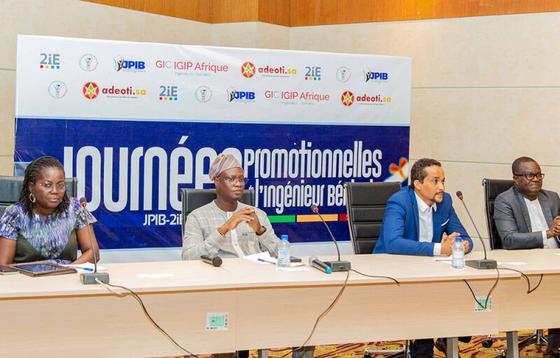 Journées promotionnelles de l’ingénieur béninois de l’Institut 2iE (JPIB-2iE) : remise de parchemin aux nouveaux diplômés