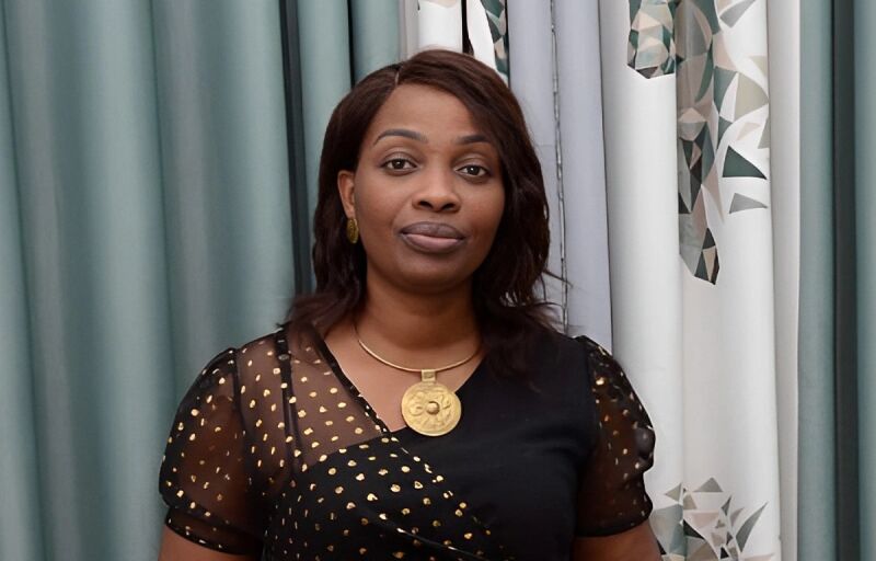 Elvire Nadine Faihun : Construire sans bruit, diriger avec sens