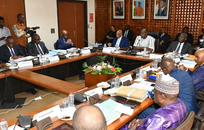 UEMOA : Les grandes orientations économiques pour 2026 au cœur de la quatrième session du Conseil des ministres
