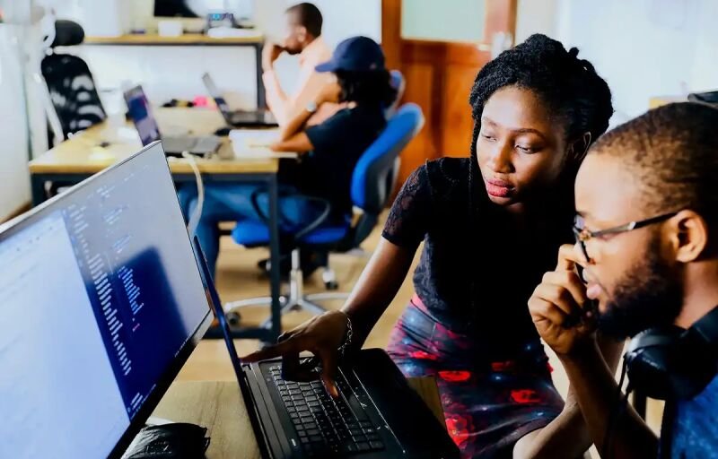 Formation TIC : Un levier d’insertion au cœur de la stratégie emploi